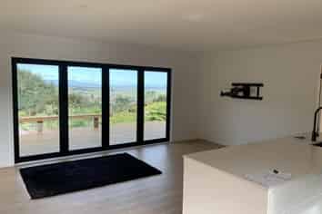 129 Collarbone Road, Thames