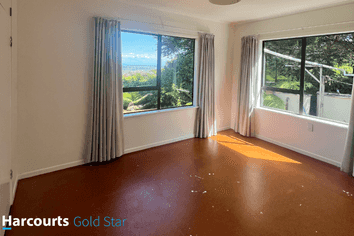 129 Collarbone Road, Thames