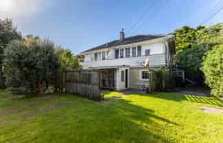 25 The Esplanade, Raumati South