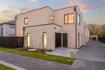 3/44 Winchester Street, Merivale