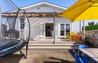 5 Athens Road, Onehunga