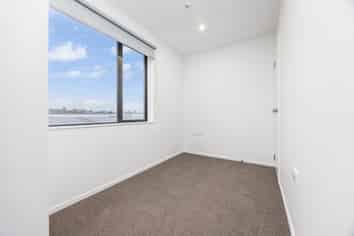 209/28C Eileen Newey Place, Henderson