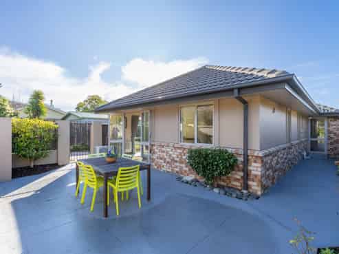 21A Taupata Street, Redcliffs