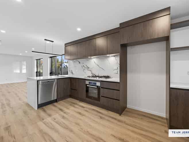  25 Jandell Crescent, Bucklands Beach