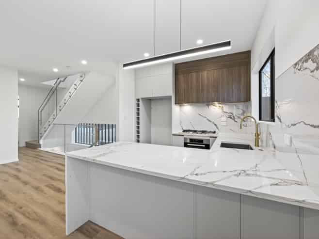 27 Jandell Crescent, Bucklands Beach
