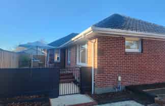 a/74 Sawyers Arms Road, Papanui