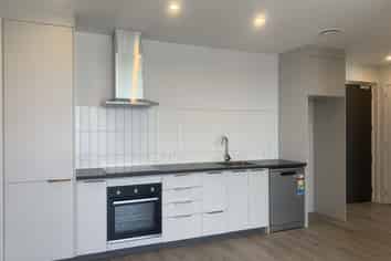 207/4 Rauroa Lane, Hobsonville