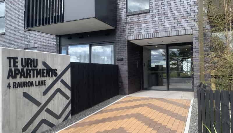 207/4 Rauroa Lane, Hobsonville