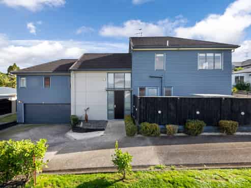 2/81 Francis Street, Hauraki