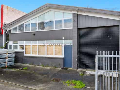 Work, Invest or Develop - Rare Onehunga Freehold