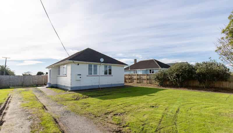 685 State Highway 25, Waitakaruru