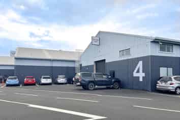 3,909m² Industrial with 250amps!