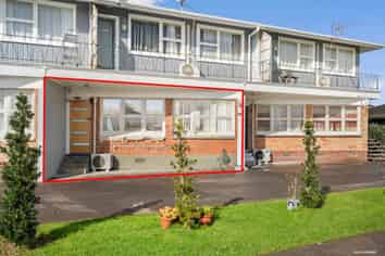 2/243A St George Street, Papatoetoe