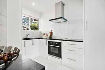 124C Barrack Road, Mount Wellington