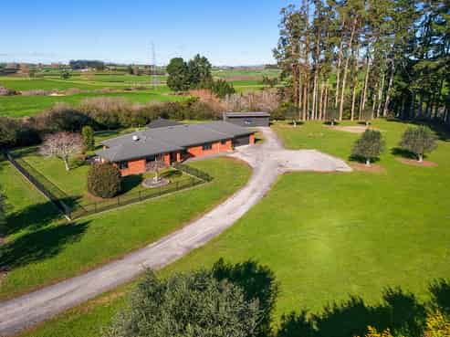 58 Oakshott Road, Ngahinapouri
