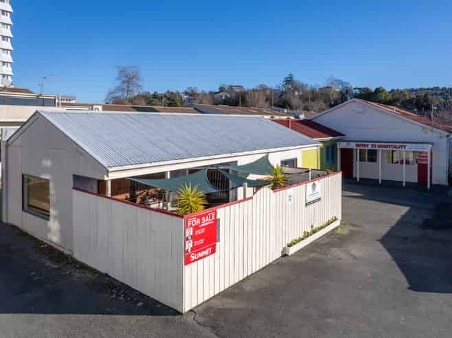 Inner-City Commercial Opportunity
