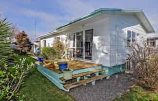 14B Holmes Place, Flaxmere