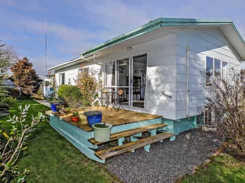 14B Holmes Place, Flaxmere