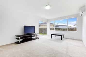 8 Chesley Place, Half Moon Bay