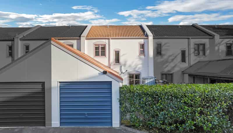 34 Winery Way, Henderson