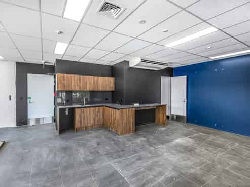 Stunning Road Front Warehouse