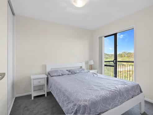 6D/17 Crown Lynn Place, New Lynn