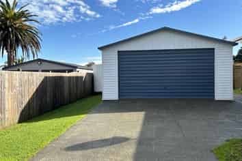 51b Whaka Street, Maungaturoto