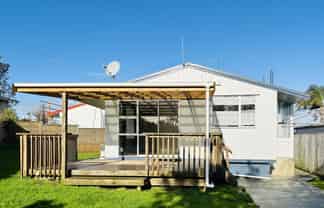 51b Whaka Street, Maungaturoto
