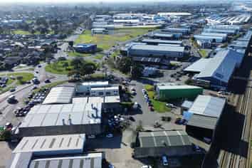196sqm Sockburn Warehouse/Office