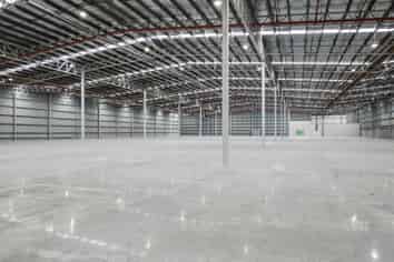 Spacious Industrial Site in Wiri