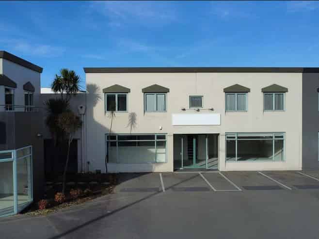 Warehouse and Office with Profile