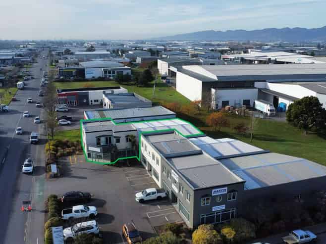 Warehouse and Office with Profile