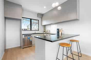 Lot 1-10/4052 Great North Road, Glen Eden