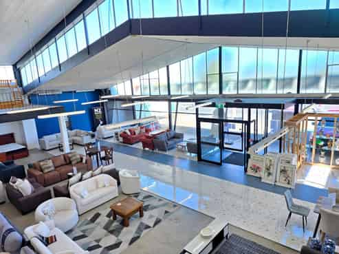 High-profile Dominion Road showroom