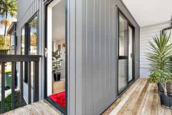 1B Tacitus Place, Totara Vale