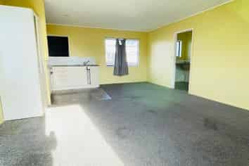 A/53 MAPLESDEN DRIVE, Clendon Park