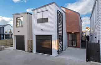 14 Yellow Pear Lane, Karaka