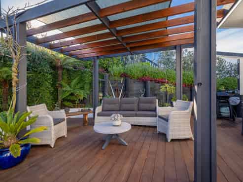 6 Heemskerck Place, Britannia Heights