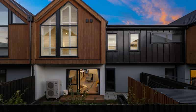 4/20 Rhodes Street, Merivale