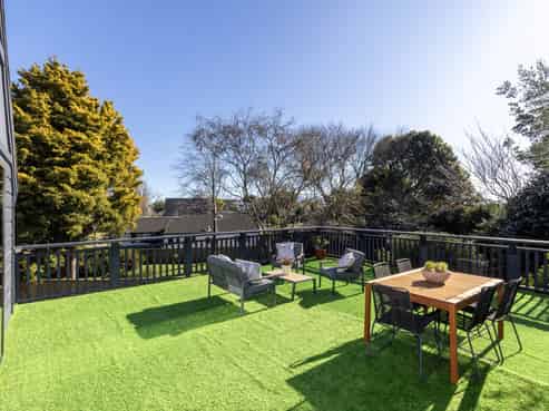 8A Fiesta Grove, Raumati Beach