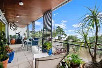 19/6 Beach Front Lane, Browns Bay