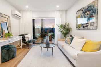 9  Kiato Lane, Flat Bush