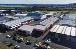 High Powered Premises | Airport Oaks | JLL
