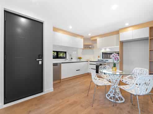 8A-8F Rowan Terrace, Te Atatu South