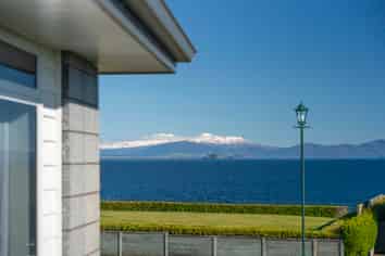 42 Victory Drive, WHAREWAKA