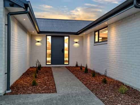 14 Greig Crescent, Amberley