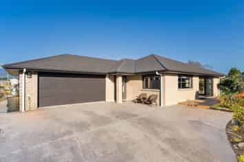 17 Dal Din Drive, OTAKI