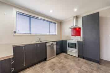 31 Balmoral Street, Marchwiel