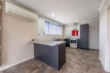 31 Balmoral Street, Marchwiel