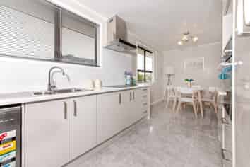 68 Friesian Drive, Mangere